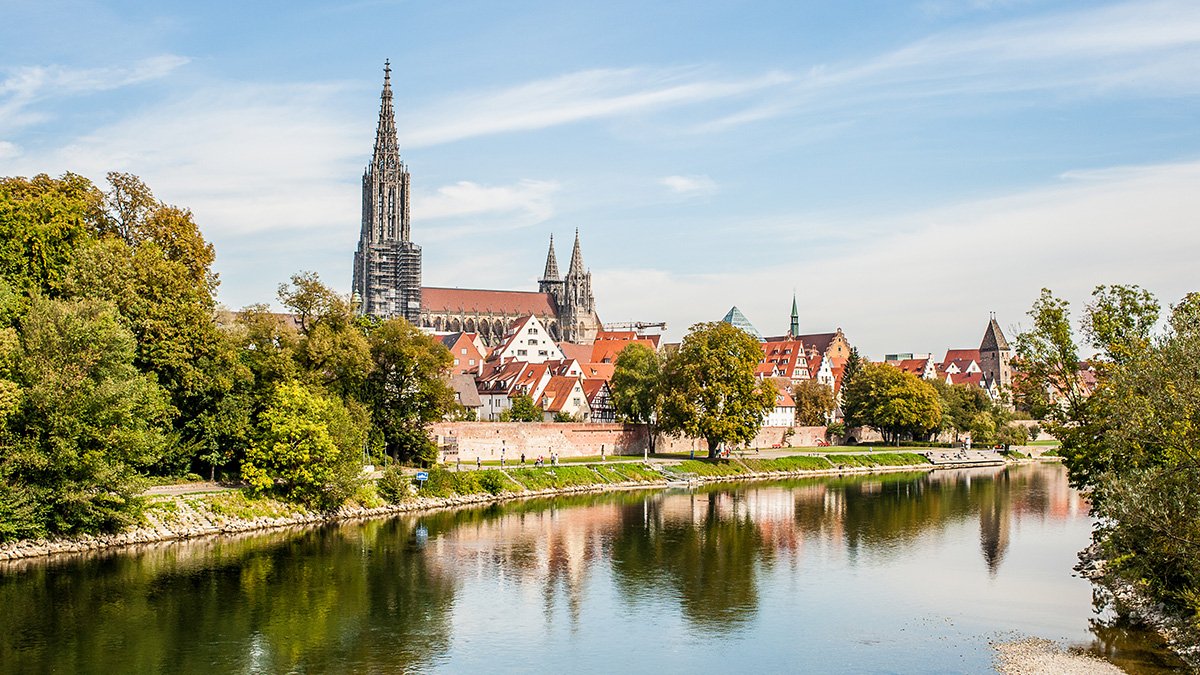 Ulm ist bei den Wohnungspreisen im Februar an Stuttgart vorbeigezogen. Foto: iStock.com / Stefanie Metzger