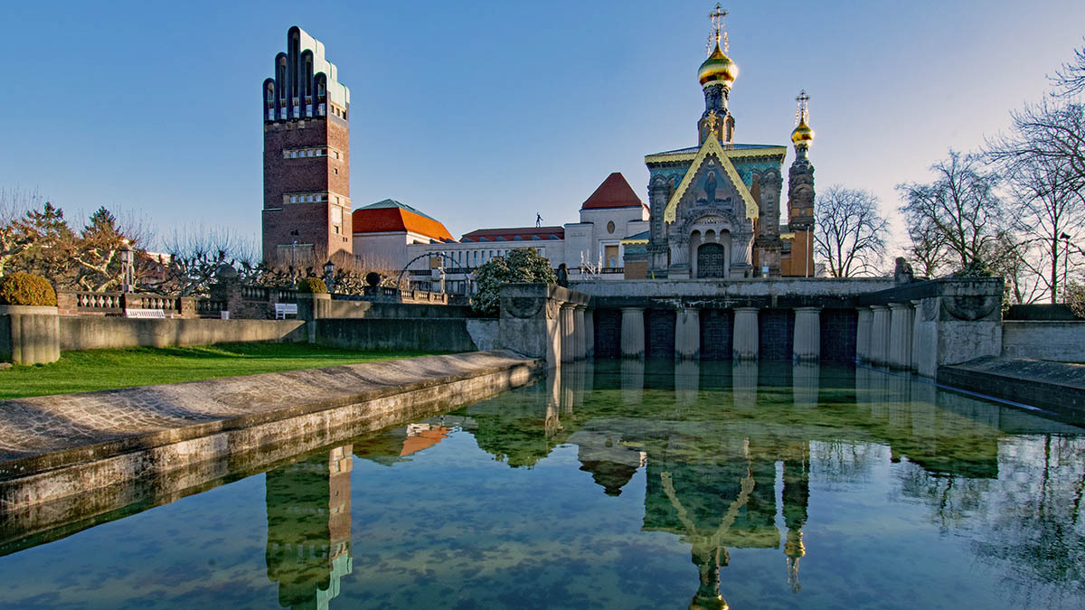 Darmstadt - mit Blick auf die Mathildenhöhe