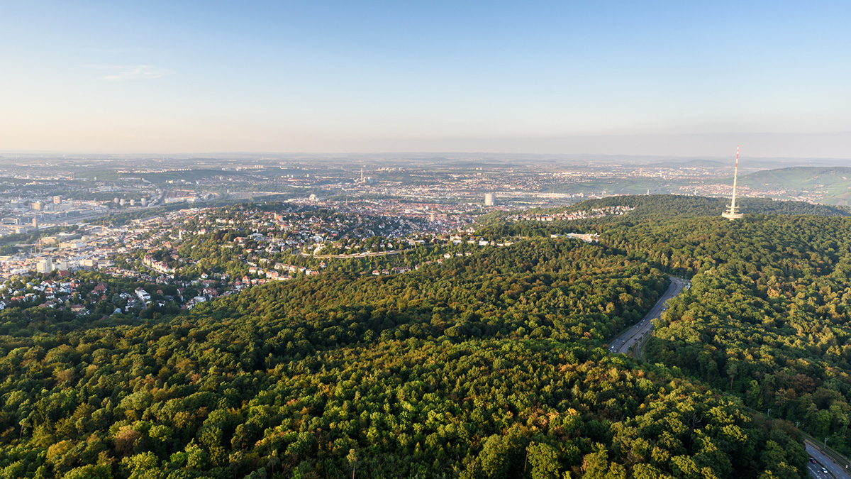 Der Blick über den "Kessel" Stuttgart.
