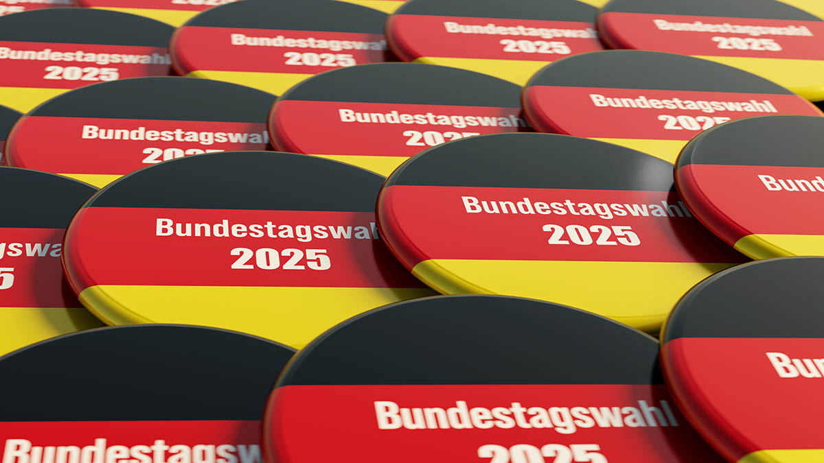 Buttons mit der Aufschrift "Bundestagswahl 2025"