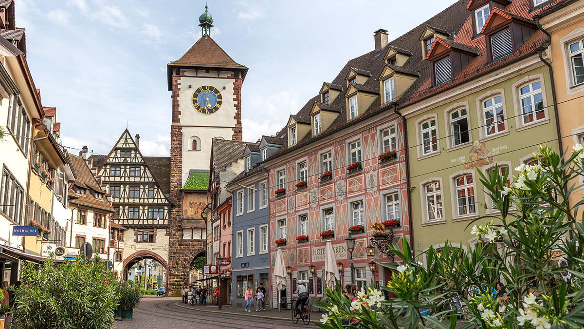 Zwischen Boom und Zinsrealität, so günstig ist Freiburg heute. Foto: iStock.com / anfred_zajac