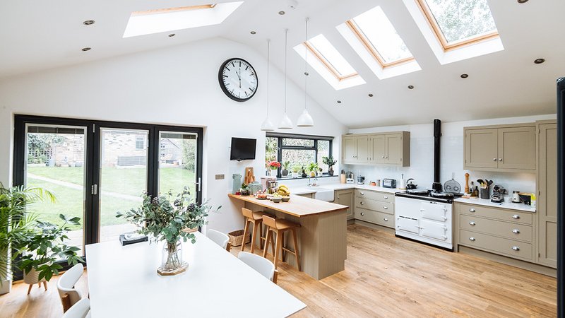 Zeitumstellung: Gemütliches Zuhause in der Wohnküche.