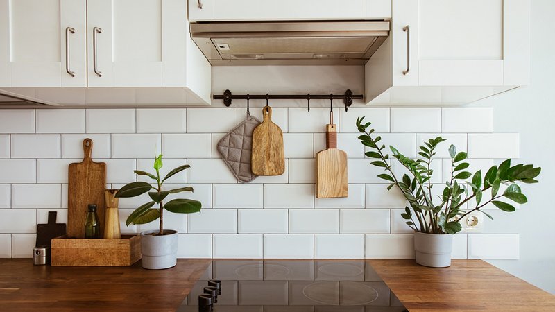 Küchen-Rückwände, Küche mit Rückwand aus Fliesen