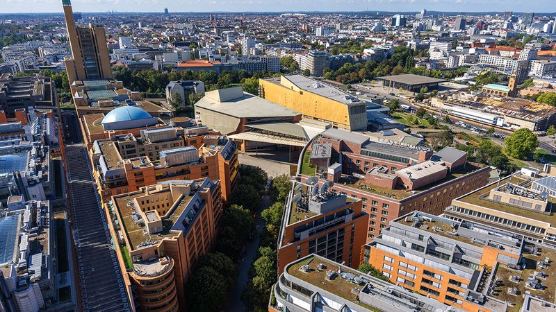 Dronenaufnahme von Berlin.