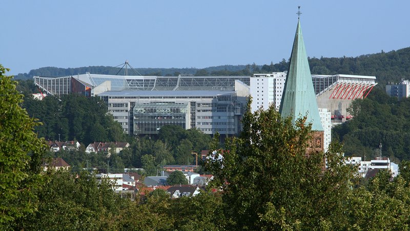 Nicht nur "der Betze lebt" in Kaiserslautern. Rund um die Universität wächst die Stadt.