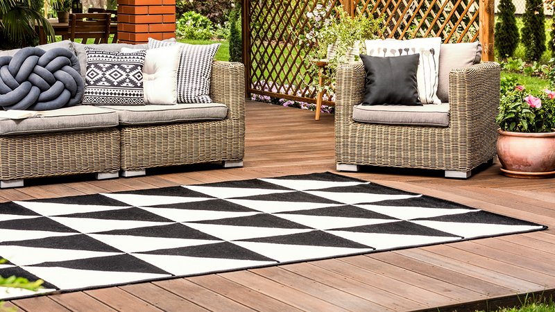 Outdoor Teppich, ein Outdoor-Teppich auf der Terrasse