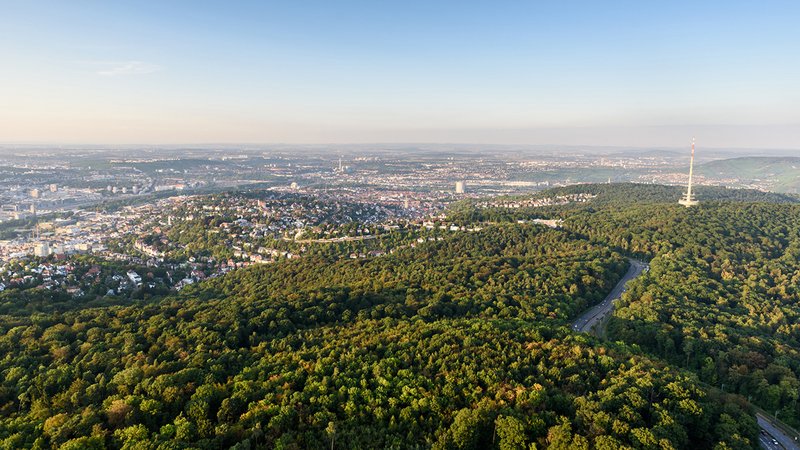 Der Blick über den "Kessel" Stuttgart.
