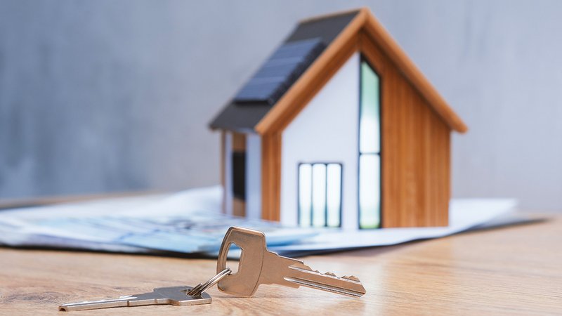 Die Zinsen sinken nicht, aber die Käufer kommen zurück. 