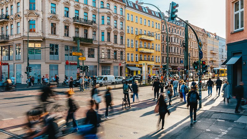 84 Prozent aller Interessenten wollen eine fertige Immobilie kaufen. Nicht bauen. Foto: iStock.com / Nikada