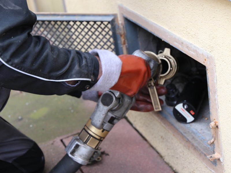 Heizungswartung, Ölheizung, Öltank