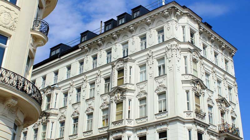Immobilienertragsteuer, Bild von einem Mehrfamilienhaus in Wien