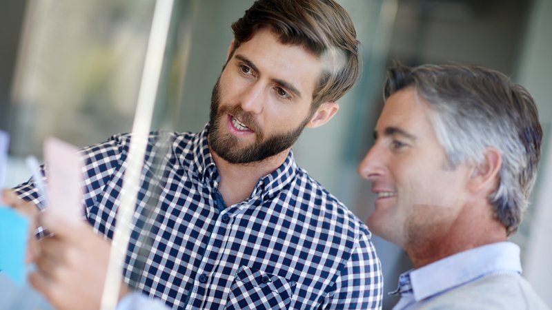 Gemeinschaftsgeschäfte, Makler